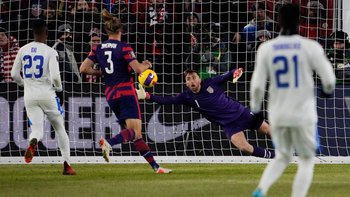 USMNT goalkeeper Matt Turner makes a save vs. El Salvador